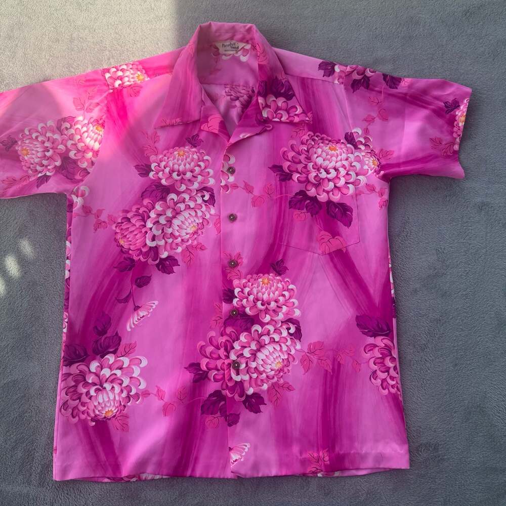 Vintage 1950s Paradise Hawaii Floral Print Short Sleeve Button Down Shirt